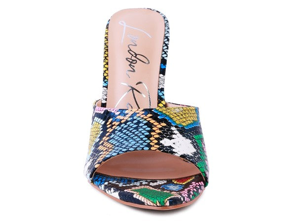 Bottoms Up-Pointed Sandal